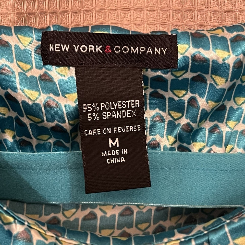 Y2K Vintage Green Blue Printed Satin Scoop Neck Tank New York & Company M - Picture 6 of 6